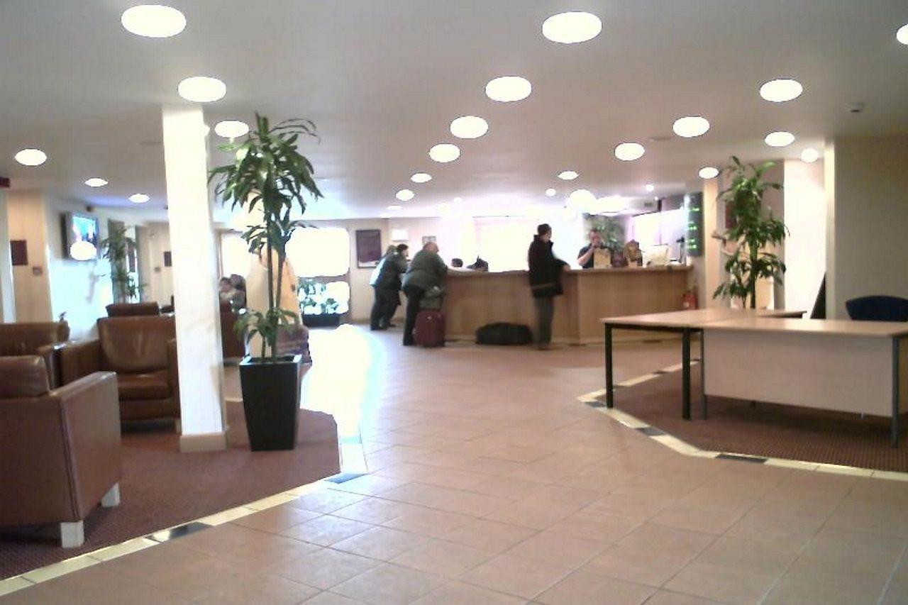 Premier Inn London เอนฟิลด์ ภายนอก รูปภาพ